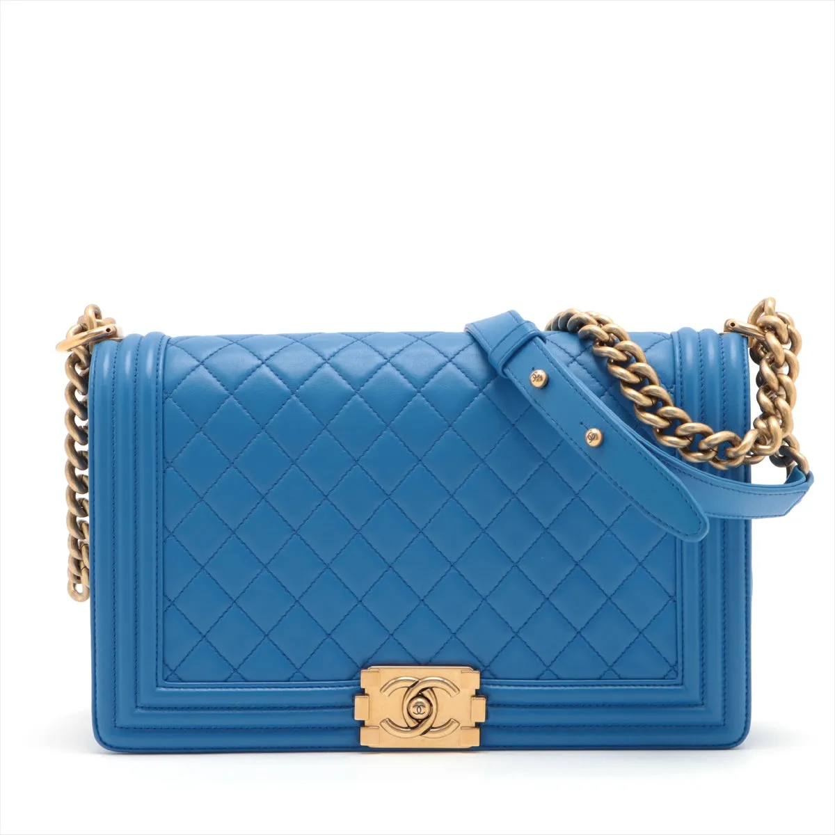 CHANEL Boy Chain Shoulder Bag in Lambskin Blue