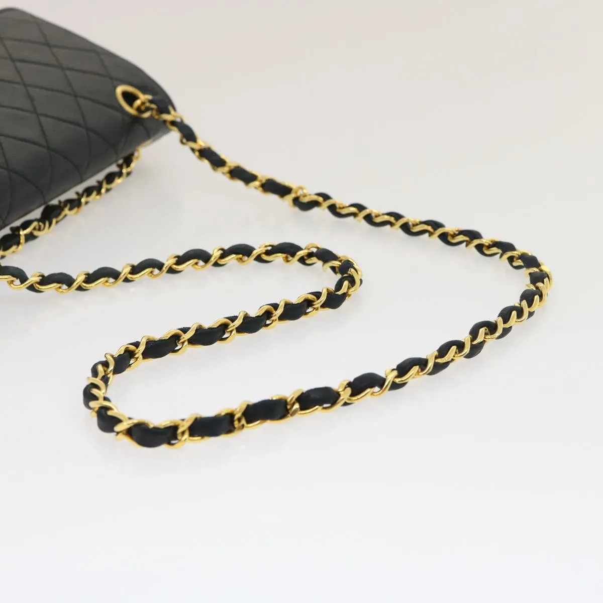 CHANEL Classic Matelasse 25 Chain Flap Shoulder Bag Lamb Skin Black Auth lt449A