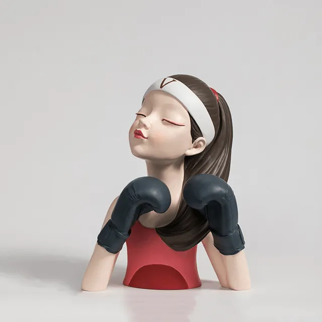Gorgeous Girl Statue