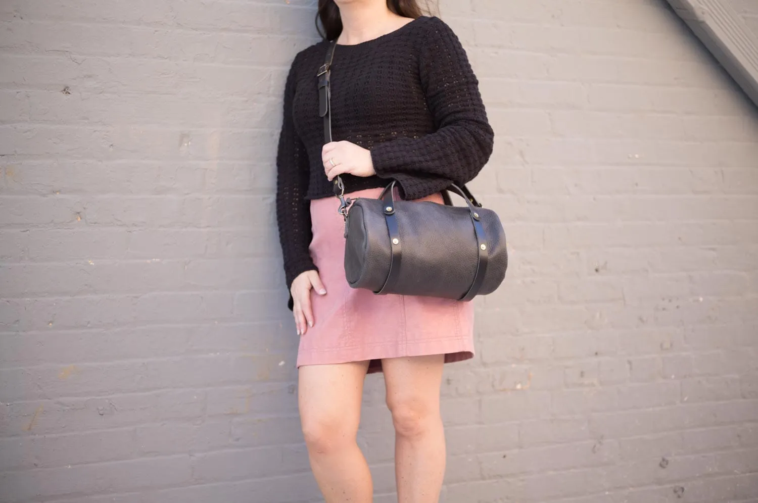 JANE LEATHER CROSSBODY - RAVEN