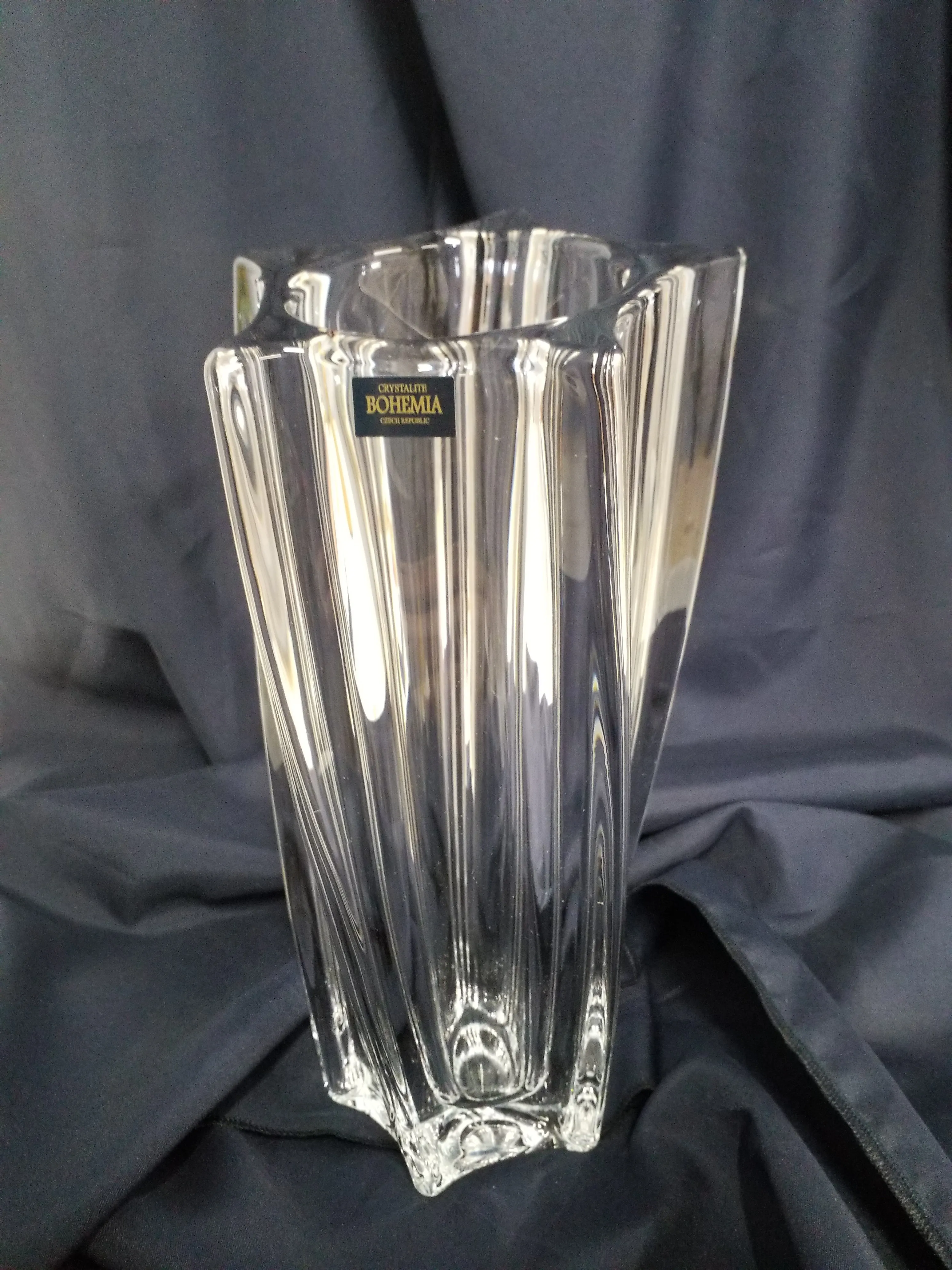 Lead-Free Crystal Vase