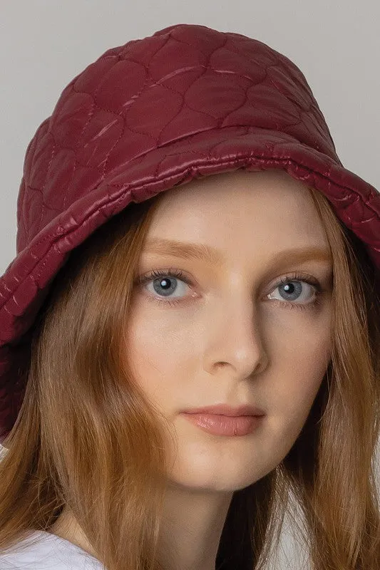 Short Brim Wave Padded Lightweight Bucket Hat
