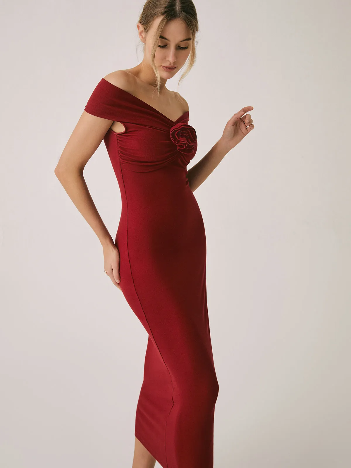 Solid Off-Shouder Graceful Rosste Midi Dress
