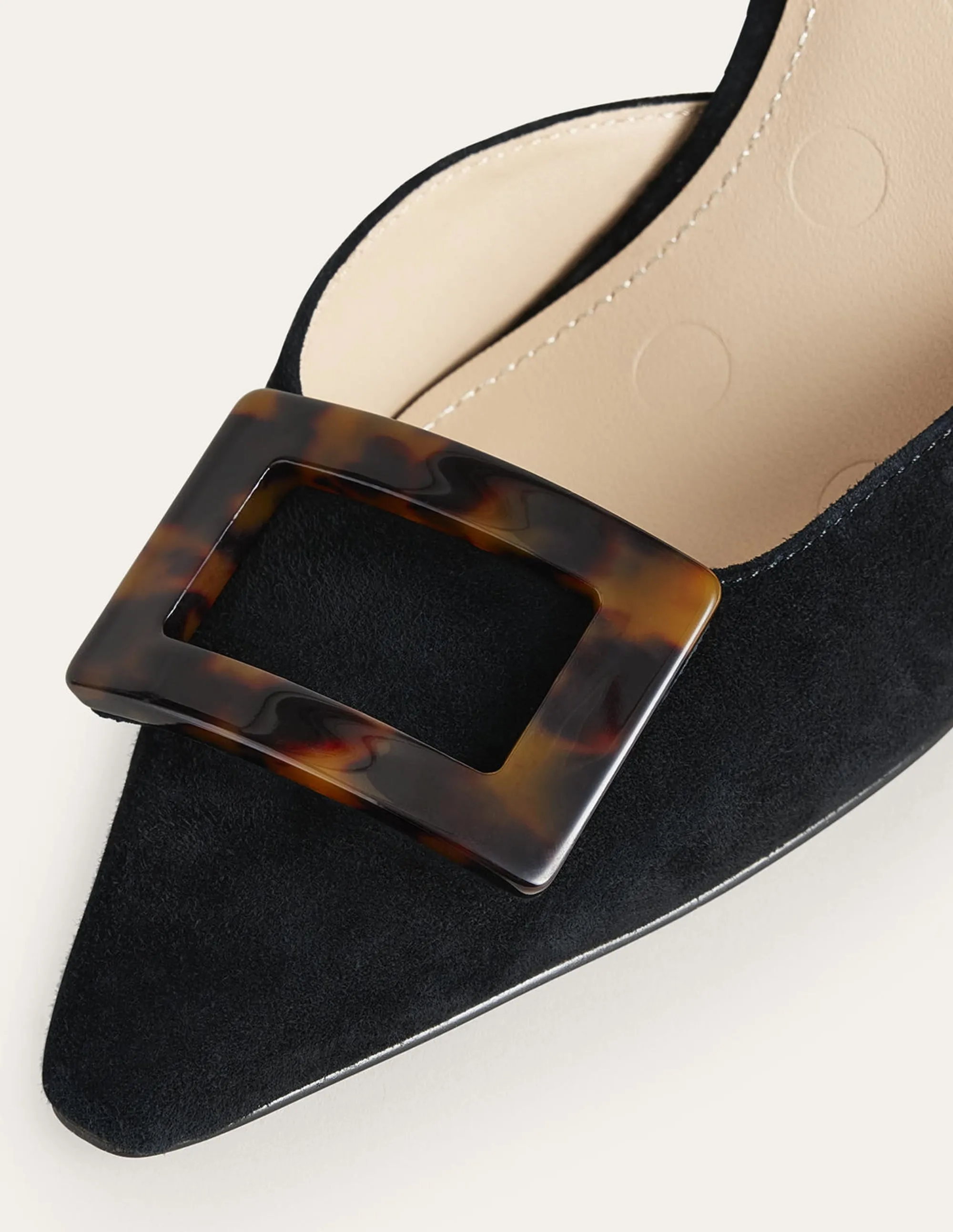 Trim Detail Slingback Courts-Black